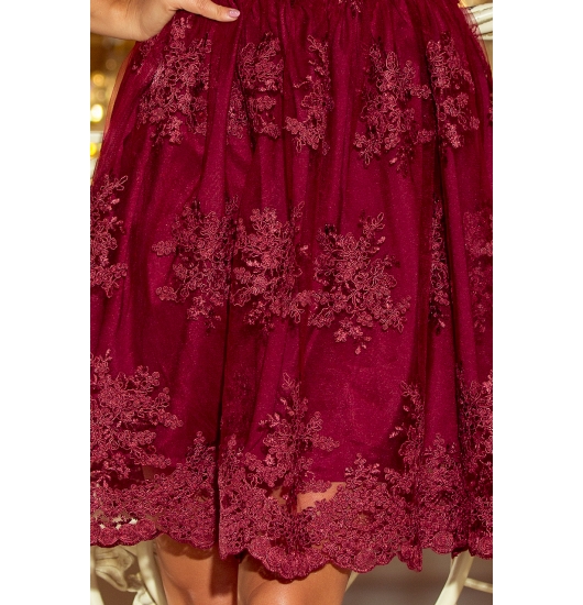 173-2 Ekskluzywna rozkloszowana sukienka z haftem - BORDOWA